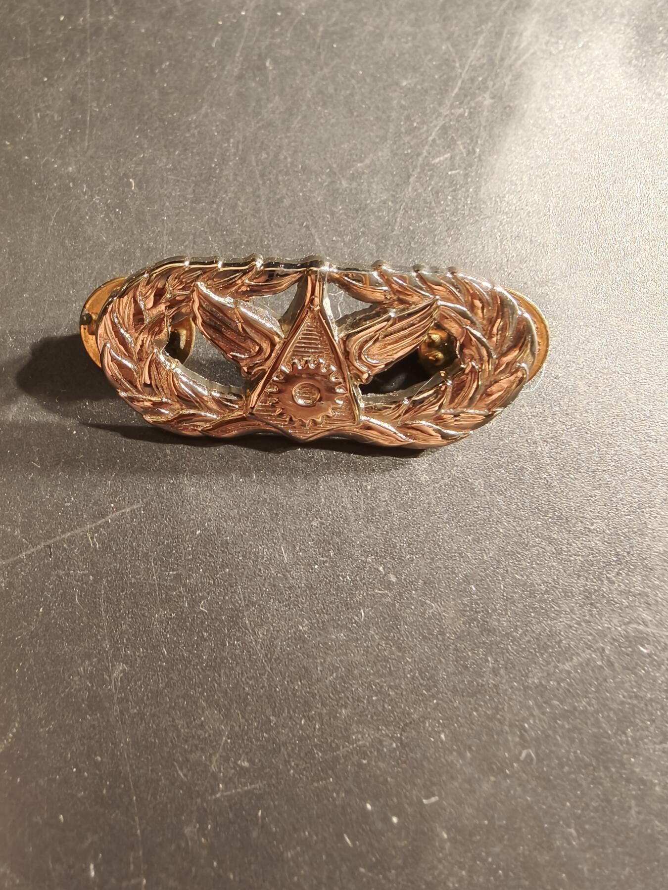 老王徽章第161期 美国空军土木工程师技能章