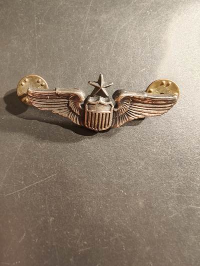 老王徽章第161期 - 美国空军飞行员中级技能章     带厂标     2英寸