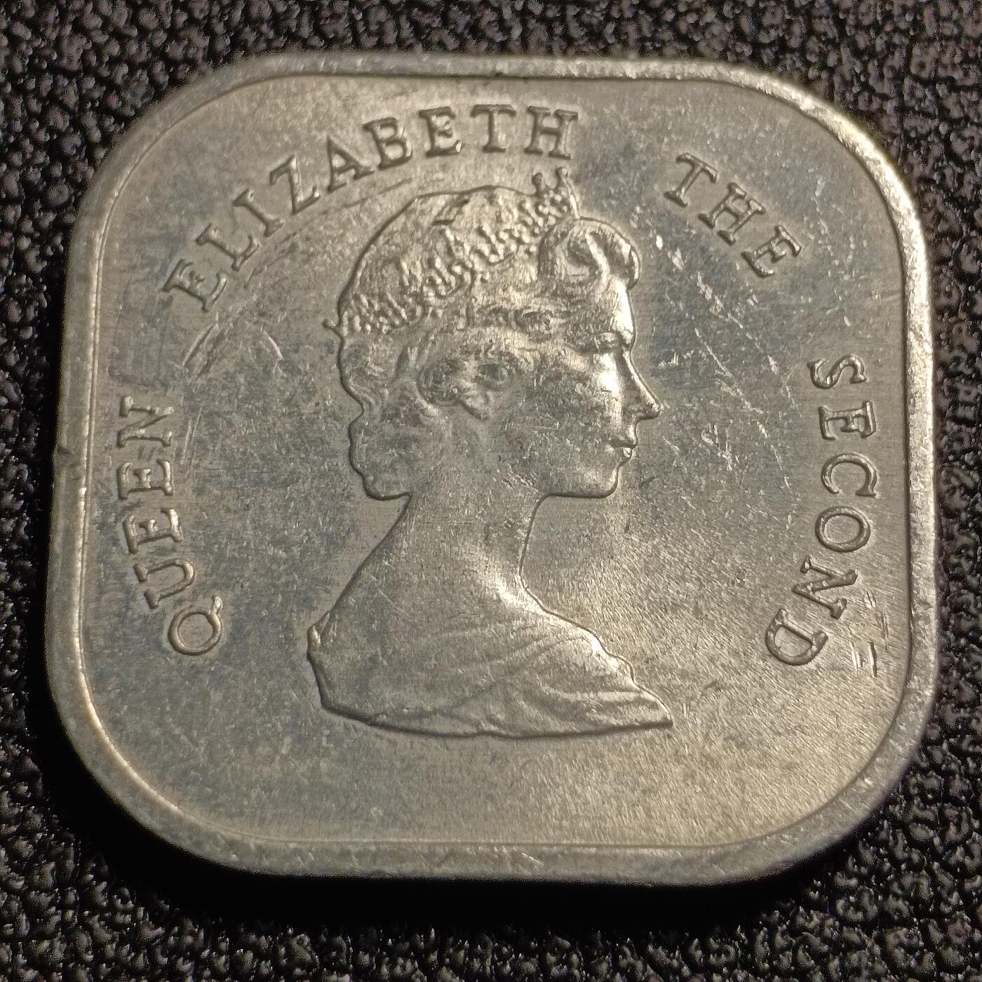 泉币菌-第127场-精品福利场(115场之后的本周末发货，感谢理解) 原光美品 方形币 英属东加勒比1981年2分铝制硬币 女王 18.3毫米 1克