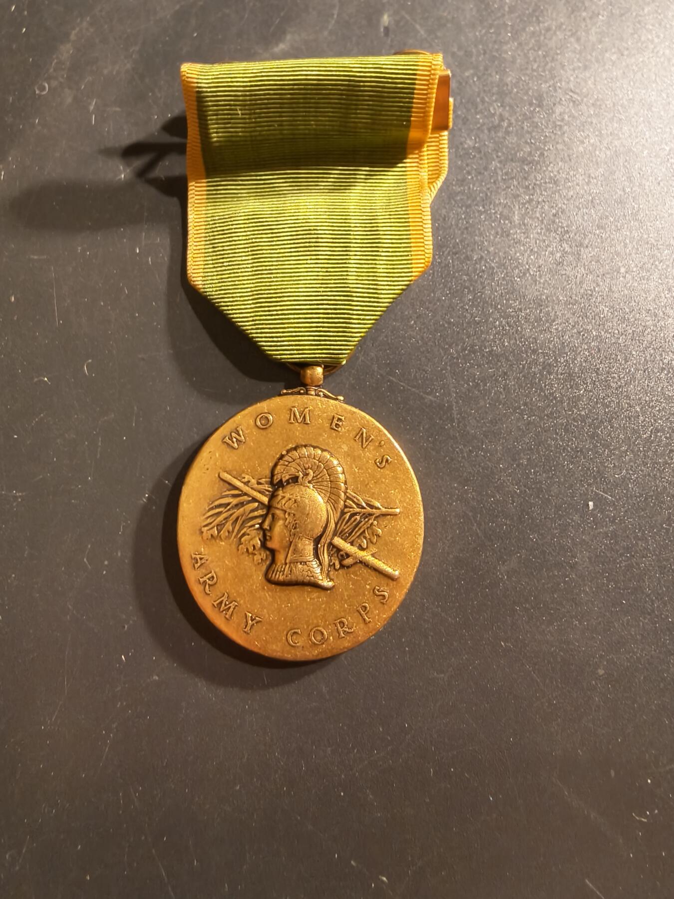 老王徽章第161期 美国二战女子辅助军团奖章