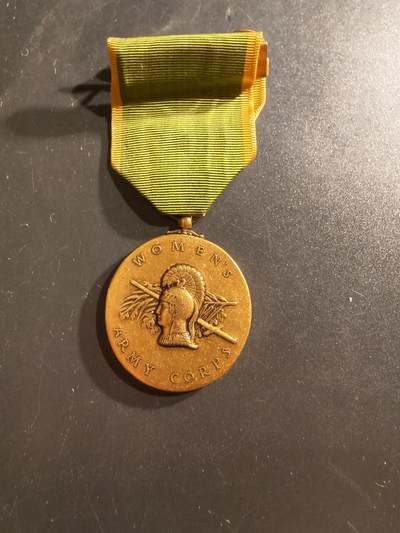老王徽章第161期 - 美国二战女子辅助军团奖章