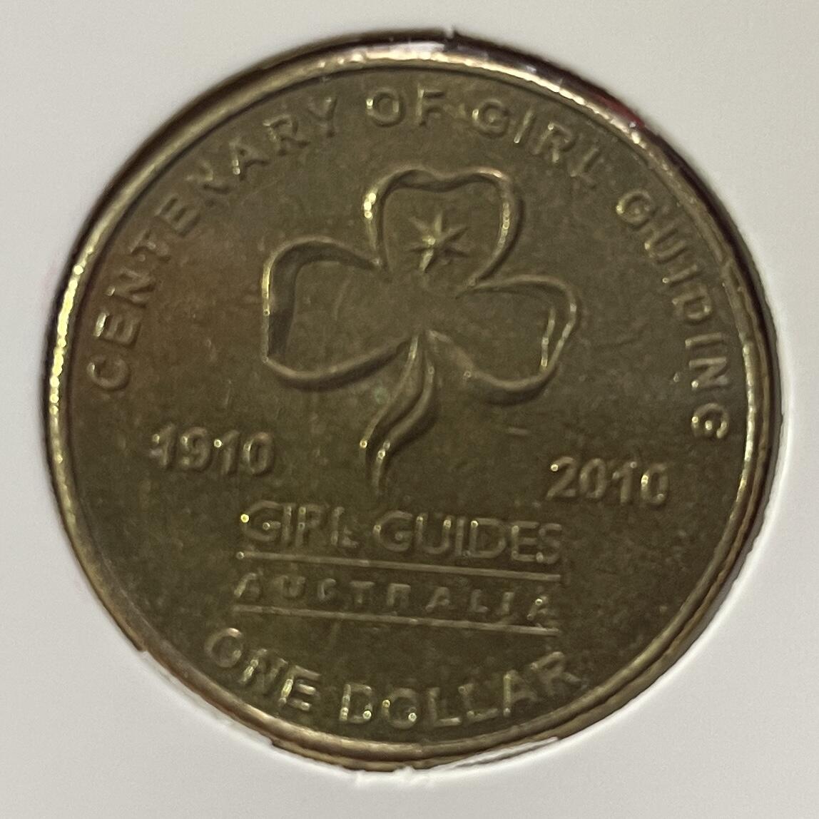 【澳大利亚硬币】限时专场（1澳元 ~4.6557人民币 ） 澳大利亚2010年1澳元 女童子军百年纪念币 铜币 伊丽莎白二世老年一枚  【18】