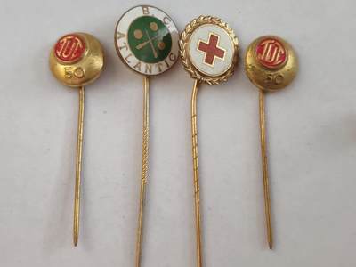 韵星假日拍卖第三十期 -- Rimey Holidays Auction 30 - 民主德国插针一组