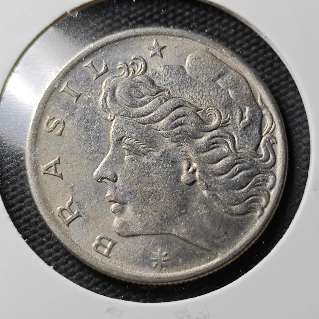 KK钱币收藏小铺  第365场  2月预留时间 周末发货  1974巴西1克鲁塞罗