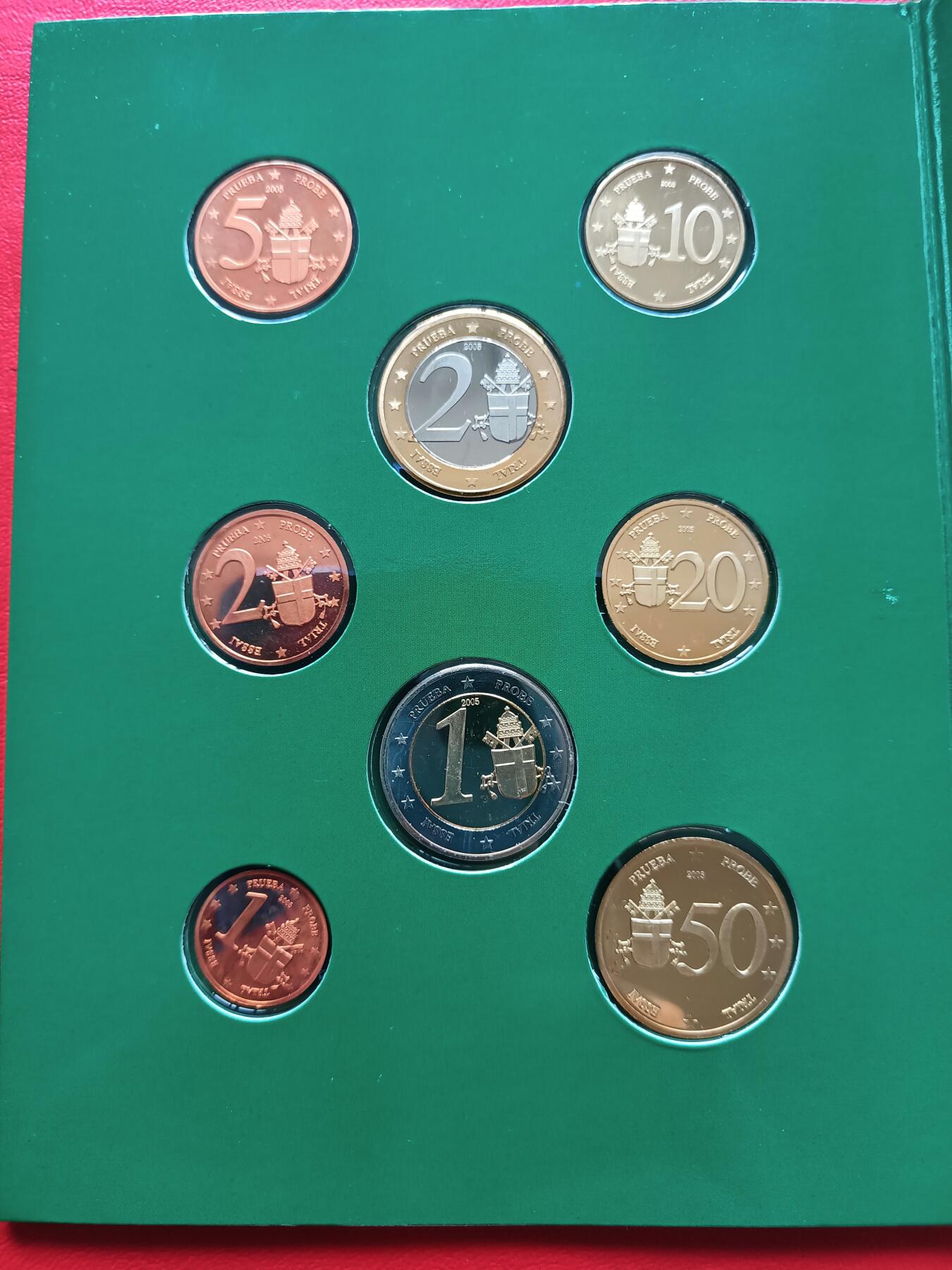 【云涧收藏】第七十七场 梵蒂冈2005年殴元样币原封套册