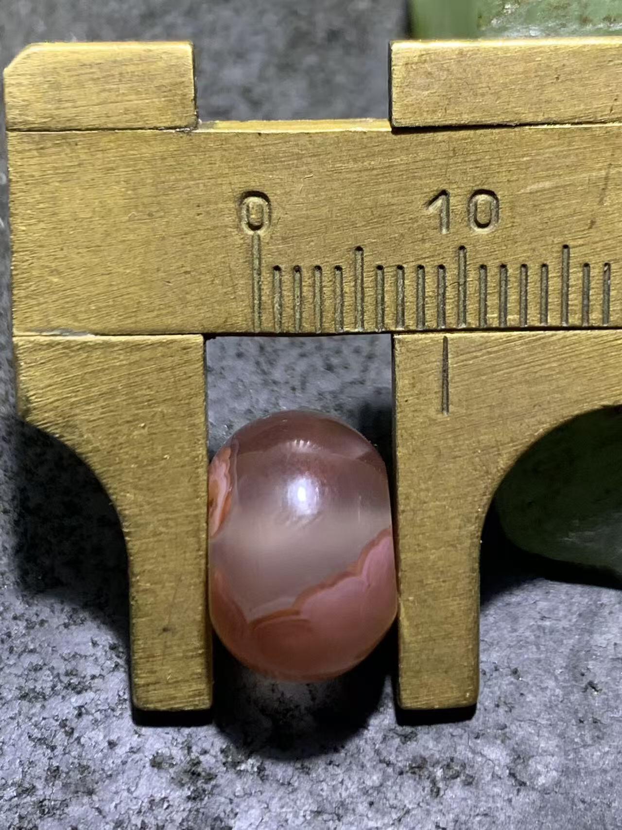 红白荔枝冻川料红玛瑙平安扣一个