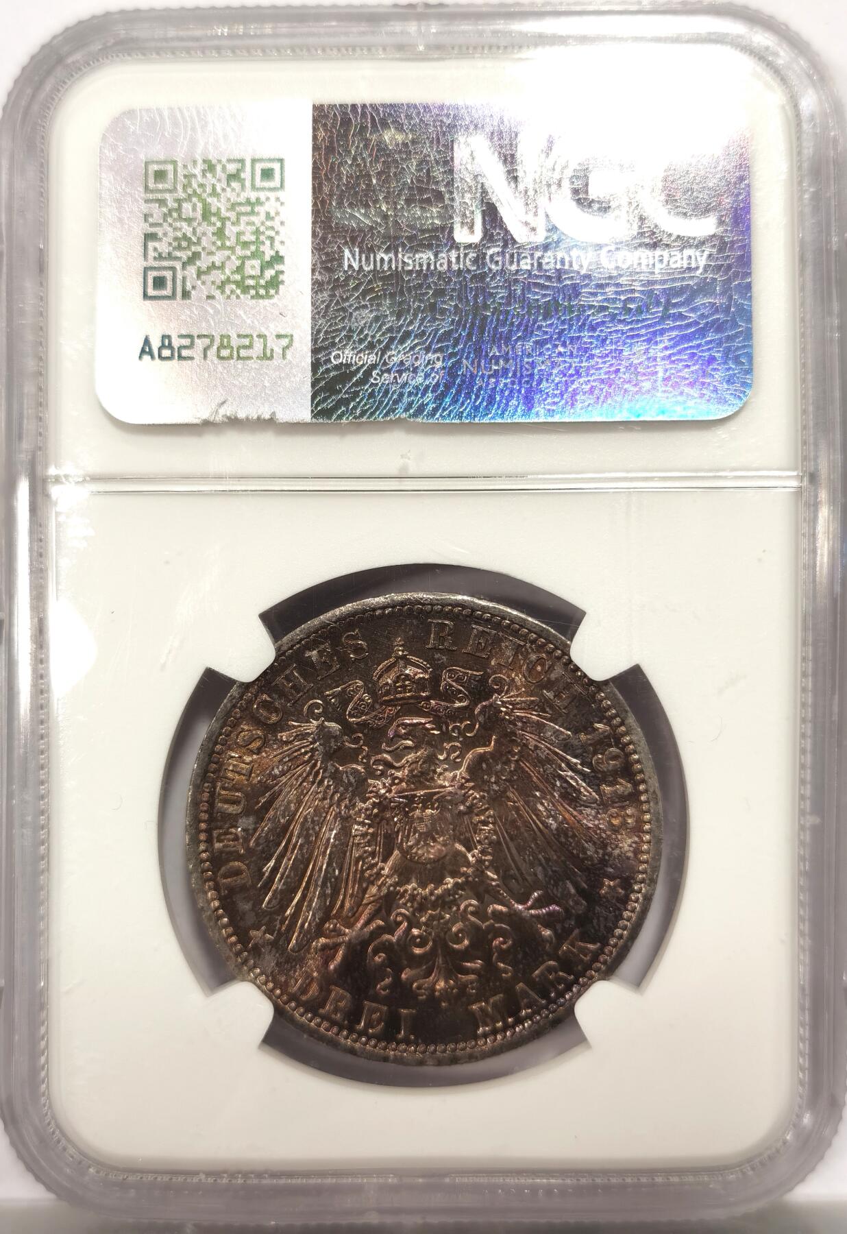 博洋堂“物美丰成”11月精品专场暨第145期（全场包邮） NGC MS62 德国普鲁士1913年威廉二世戎装登基25周年3马克银币，原汁原味老包浆，重彩，包浆醇厚，味道币味道足。盒子有些许弯曲