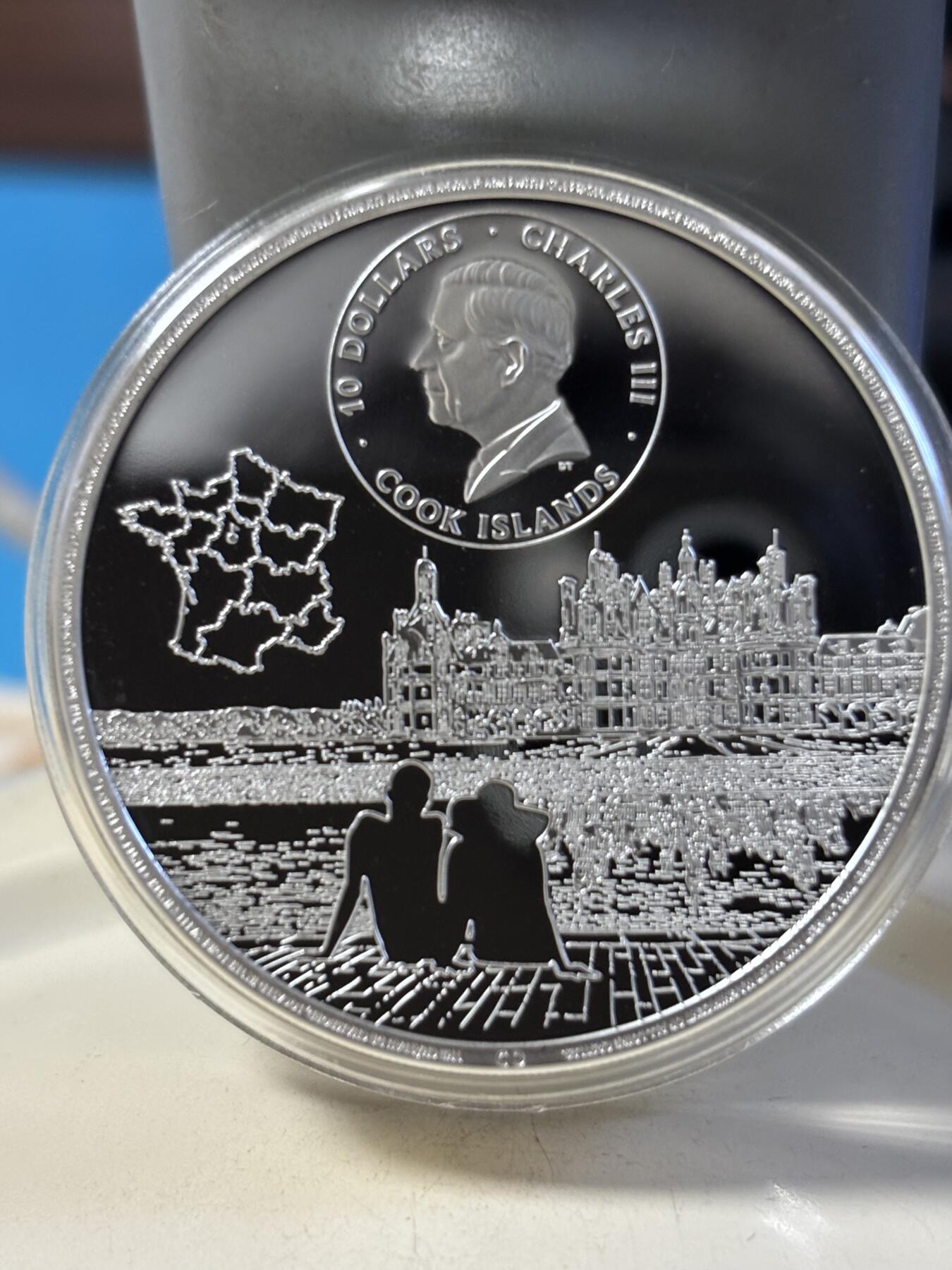 第181期拍卖  库克2024年法国香宾城堡超高浮雕彩色2盎司银币，9999银，发行1000枚，