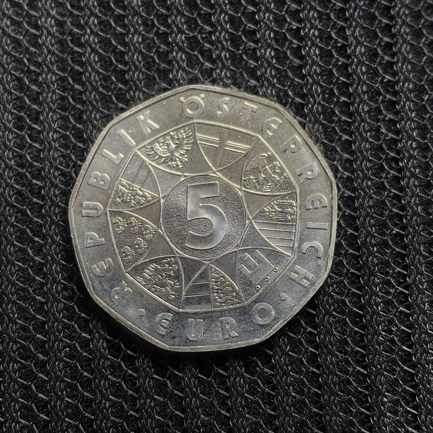 道一币馆币章第一百五十三场 奥地利2004年足球运动百年5欧元纪念银币 10g 800S