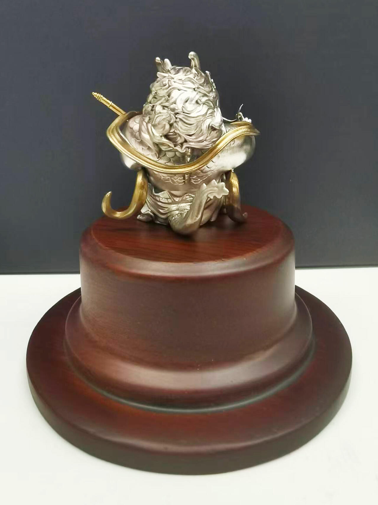 【ibox拍卖】 十二生肖手办寻主 十二生肖手办-龙