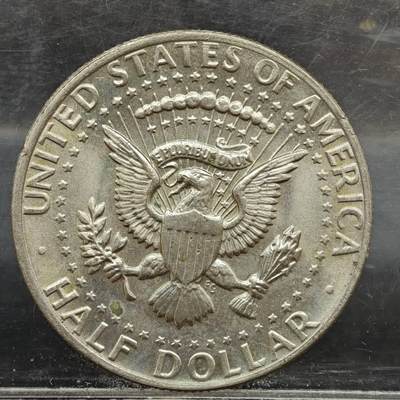 【淘币小摊】实时拍第七百八十九拍   散币场   满百包邮可预留二周 每周一统一发货   - 美国1973年肯尼迪半美元