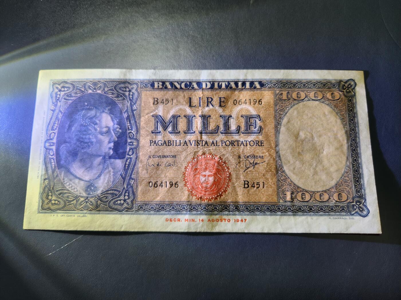 11月8号晚上8点 外国纸币自动截拍第53场