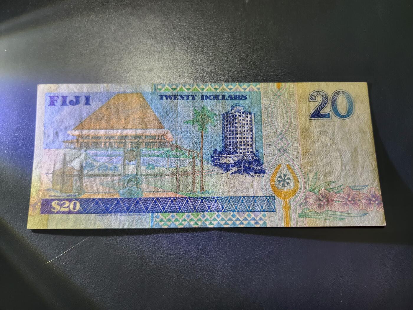 11月8号晚上8点 外国纸币自动截拍第53场