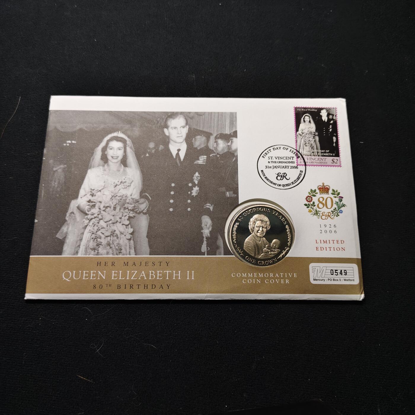 【全场包邮】纯粹捡漏拍475场（免费代拍第12场） 【邮币封】直布罗陀2006年1克朗女王八十年辉煌岁月当祖母克朗型纪念币邮币封