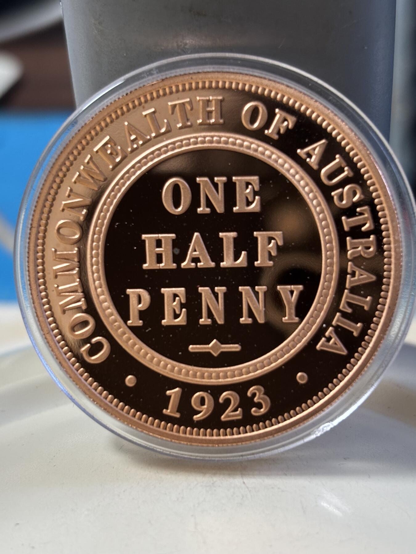 第181期拍卖 图瓦卢2006年澳大利亚联邦镀铜纪念银币，999银镀铜，发行5000枚