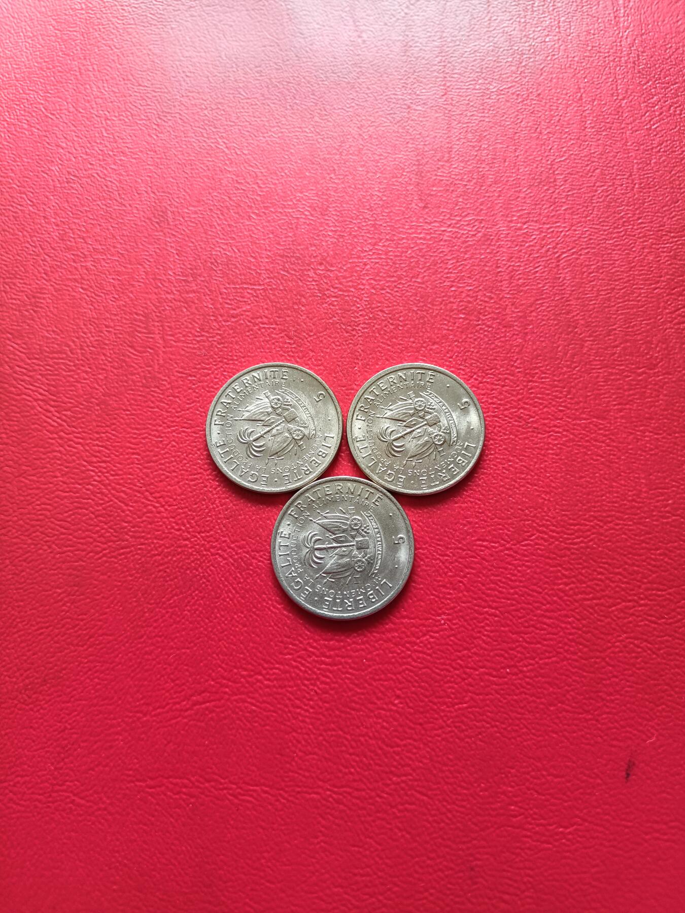 【云涧收藏】第七十七场 海地1975年5分3枚，UNC