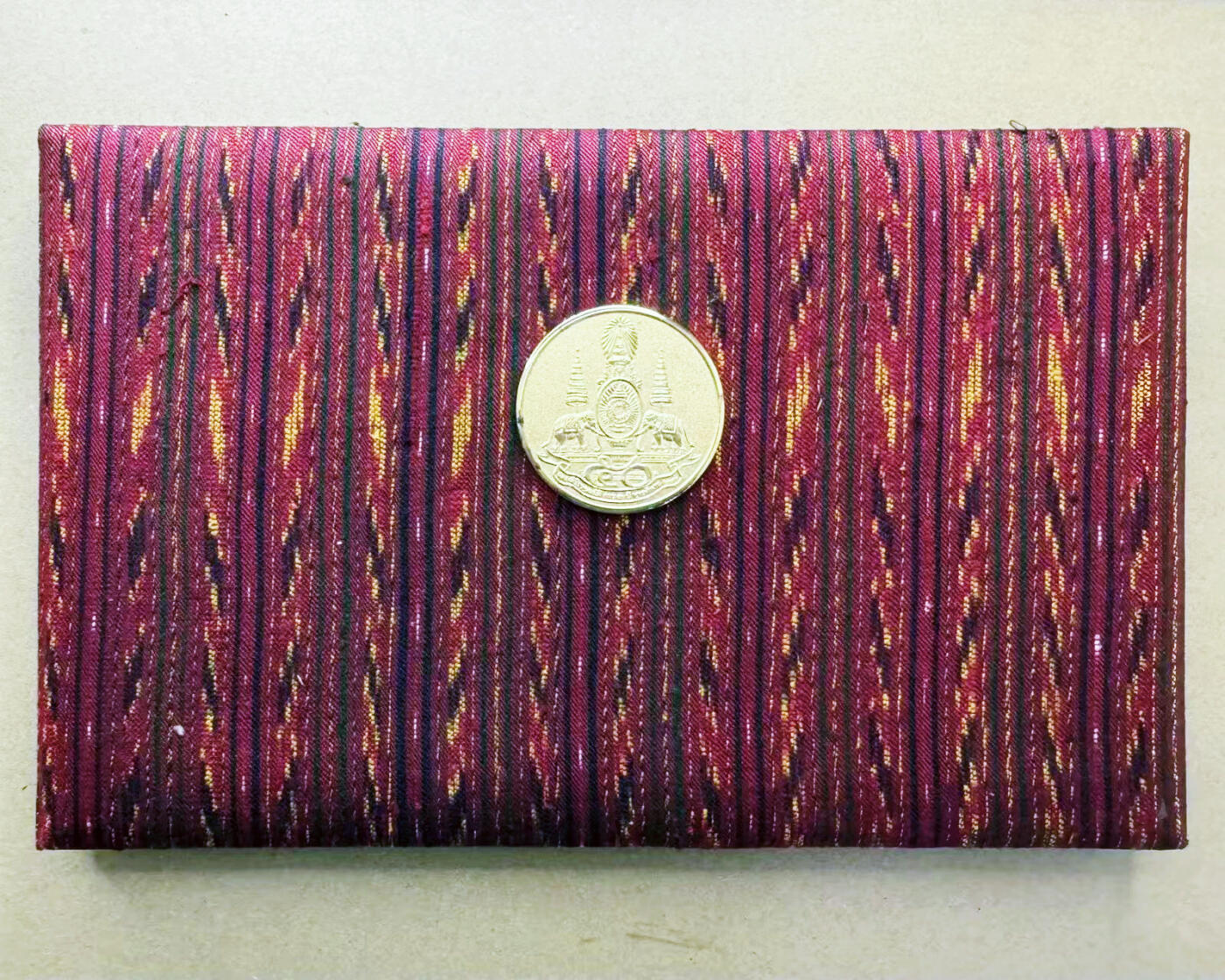 【Blue Auction】世界纸币精拍第746期——18级TOP拍卖/信誉/品质/专业/高效💫 【倒置号 带册】泰国 500铢 塑料钞 全新UNC