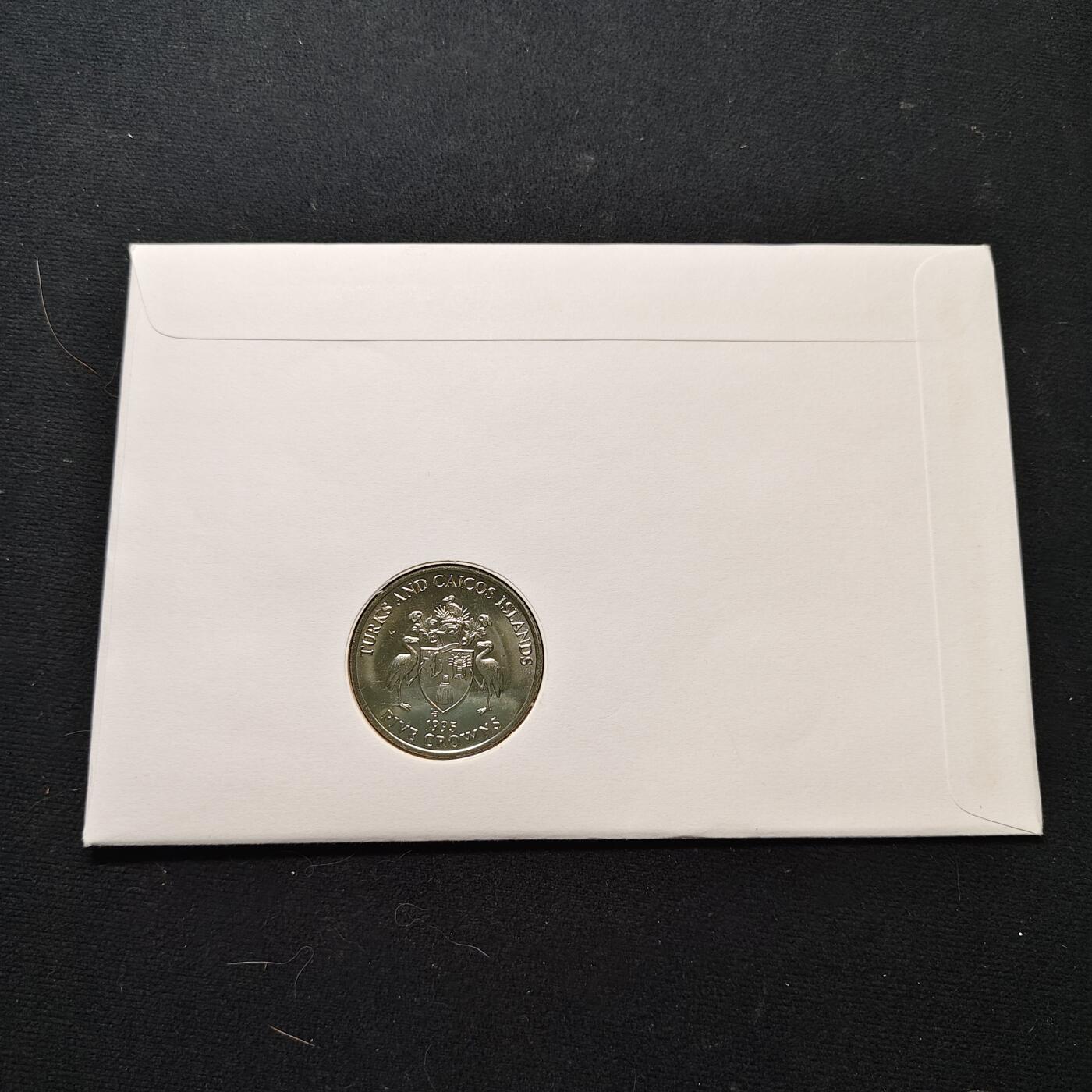 【全场包邮】纯粹捡漏拍475场（免费代拍第12场） 【邮币封】特克斯和凯克斯群岛1995年5克朗二战胜利50周年-易北河会师克朗型纪念币邮币封