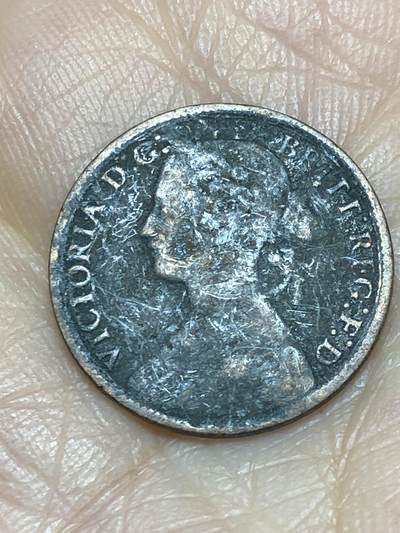 2025年第一百二十四场(总第一百五十场）外国好品散币(免佣金) - 稀少年份–英国🇬🇧1860年1法新(维多利亚女王中年桂冠第二版，首发年)