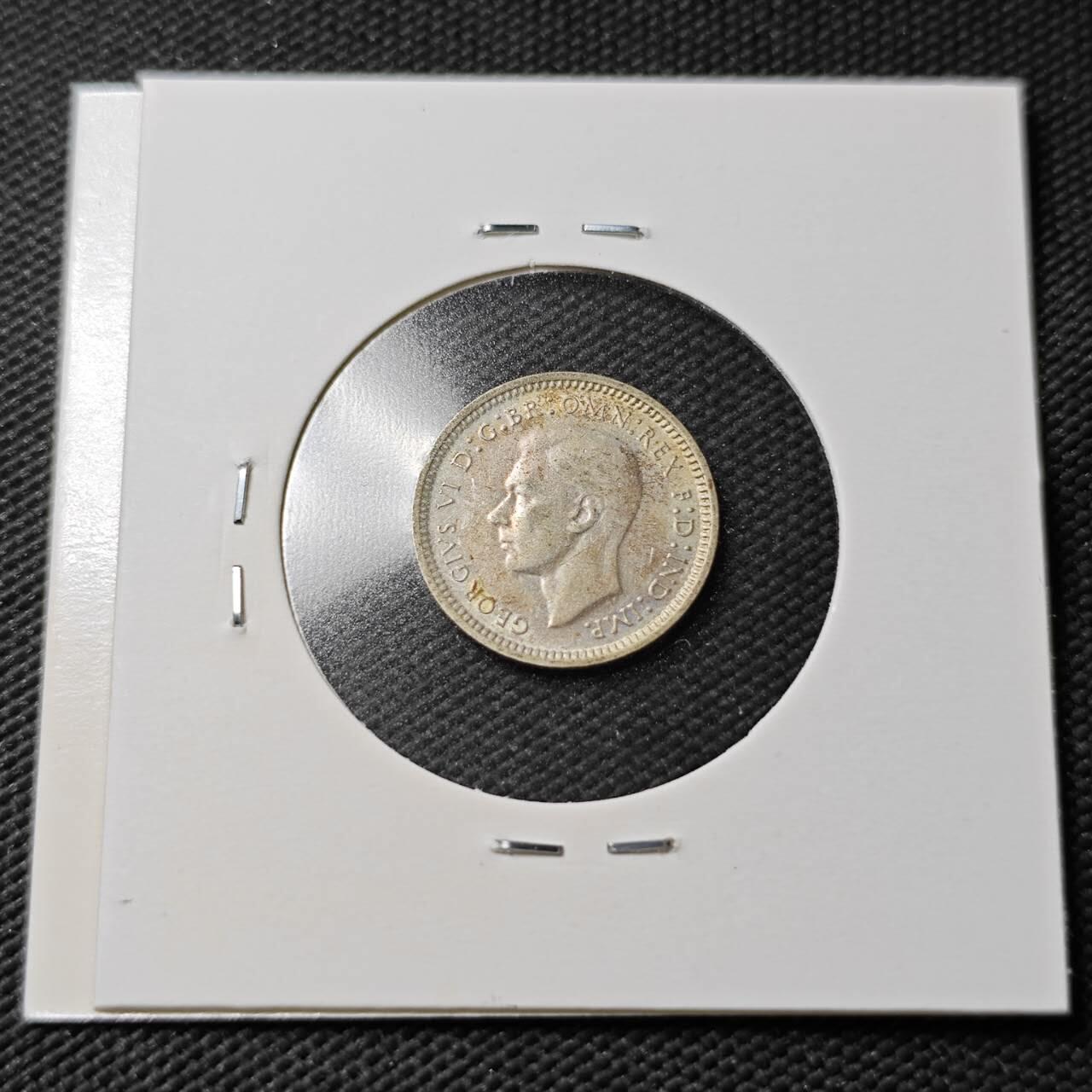 KK钱币收藏小铺  第365场  2月预留时间 周末发货  1948澳大利亚3便士银币