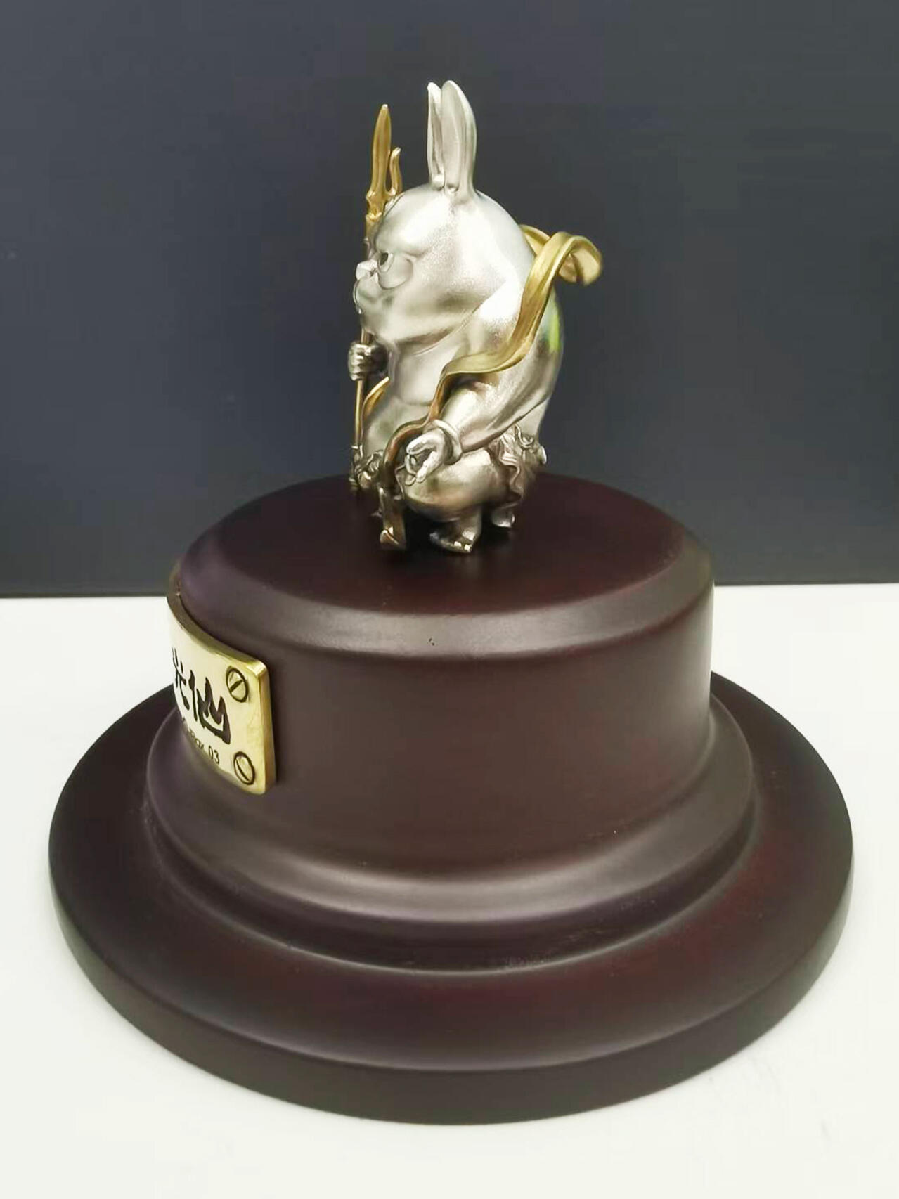 【ibox拍卖】 十二生肖手办寻主 十二生肖手办-兔