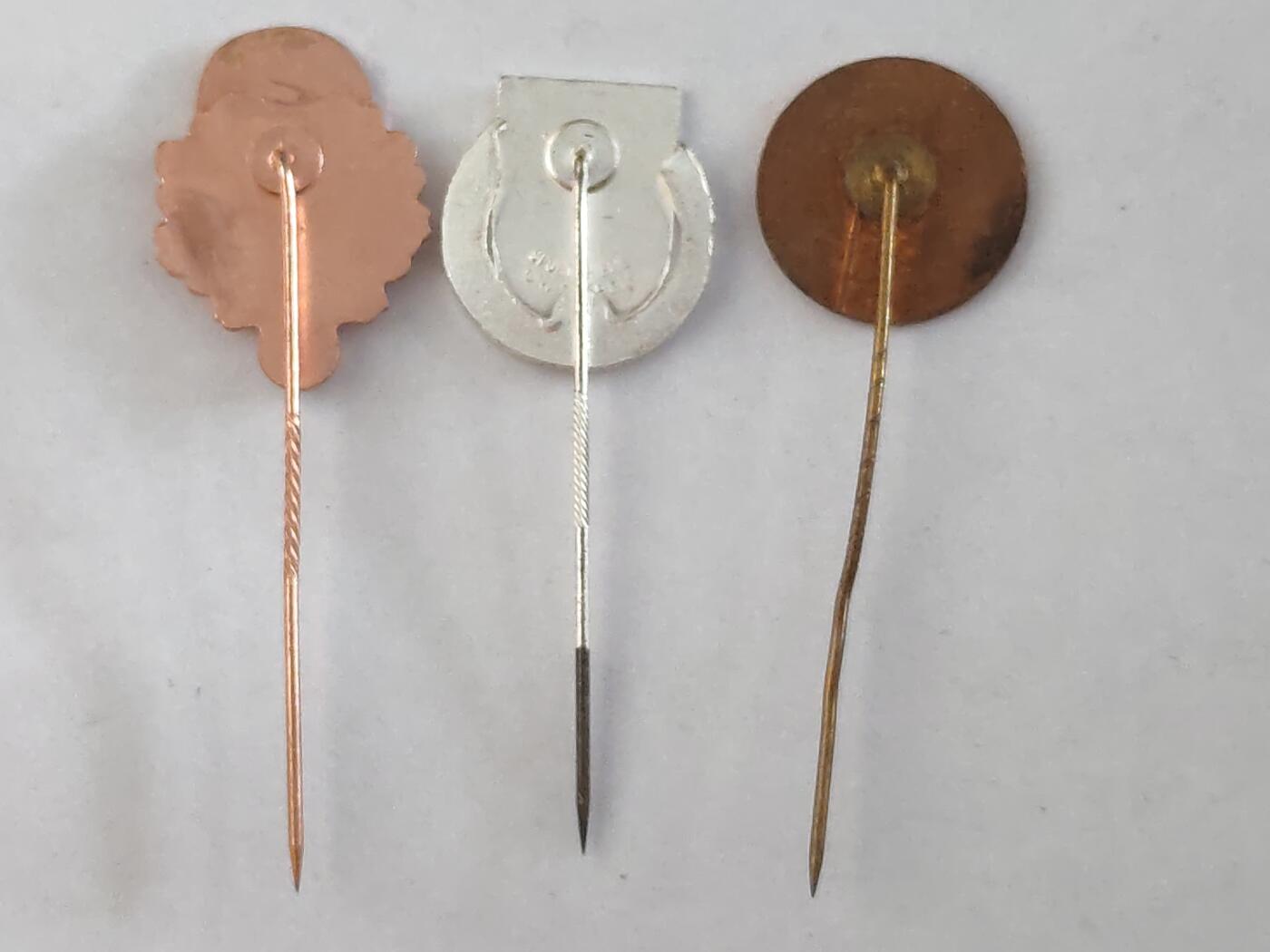 韵星假日拍卖第三十期 -- Rimey Holidays Auction 30 西欧插针一组