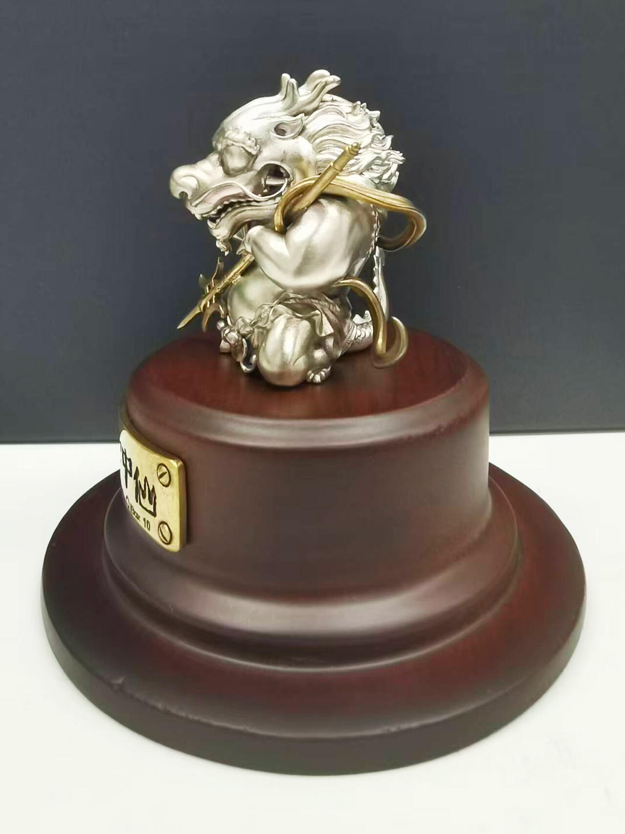 【ibox拍卖】 十二生肖手办寻主 十二生肖手办-龙