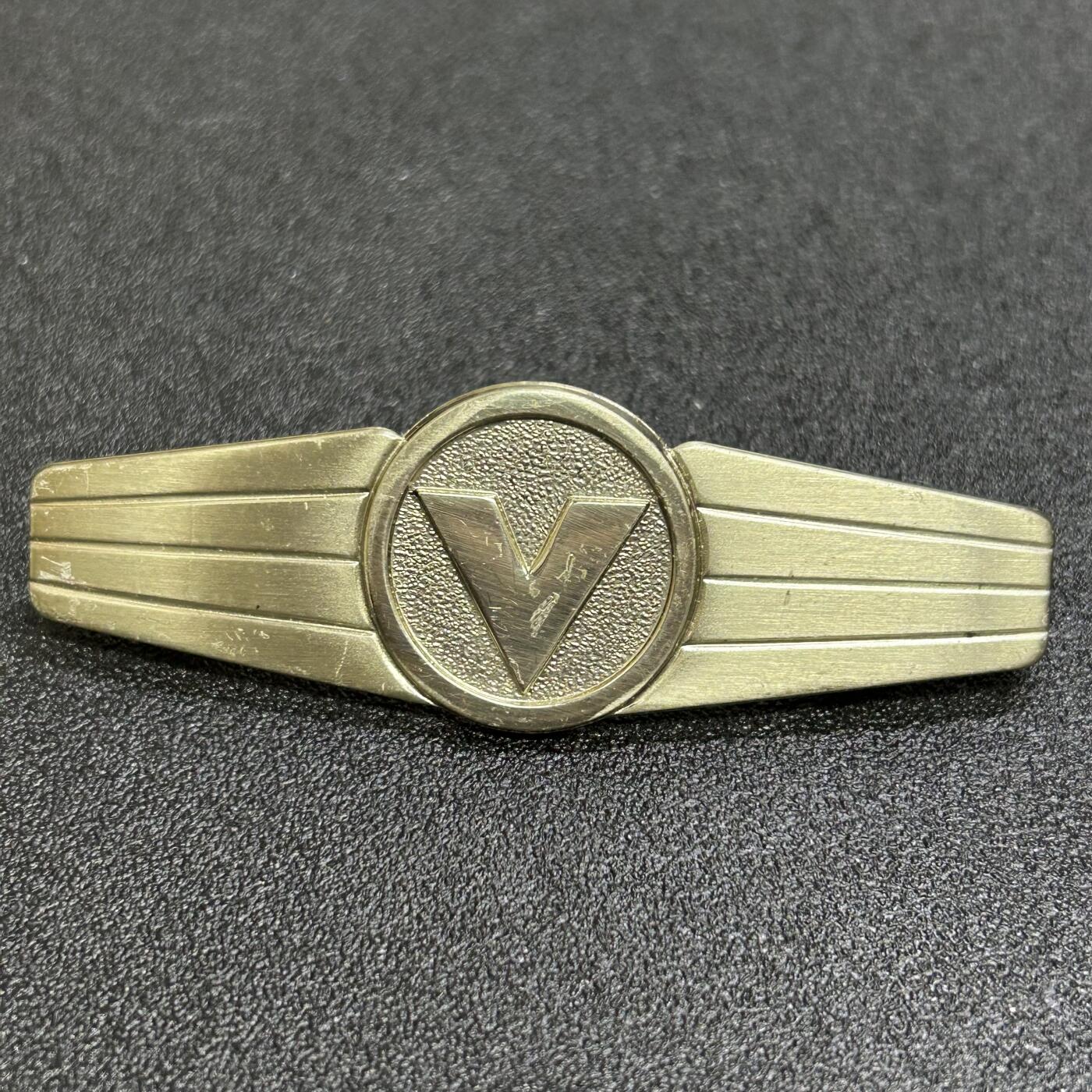 西秦中古拍卖第六十四期 西德 联邦德国国防军银级后勤技能章