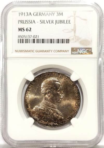 博洋堂“物美丰成”11月精品专场暨第145期（全场包邮） - NGC MS62 德国普鲁士1913年威廉二世戎装登基25周年3马克银币，原汁原味老包浆，重彩，包浆醇厚，味道币味道足。盒子有些许弯曲
