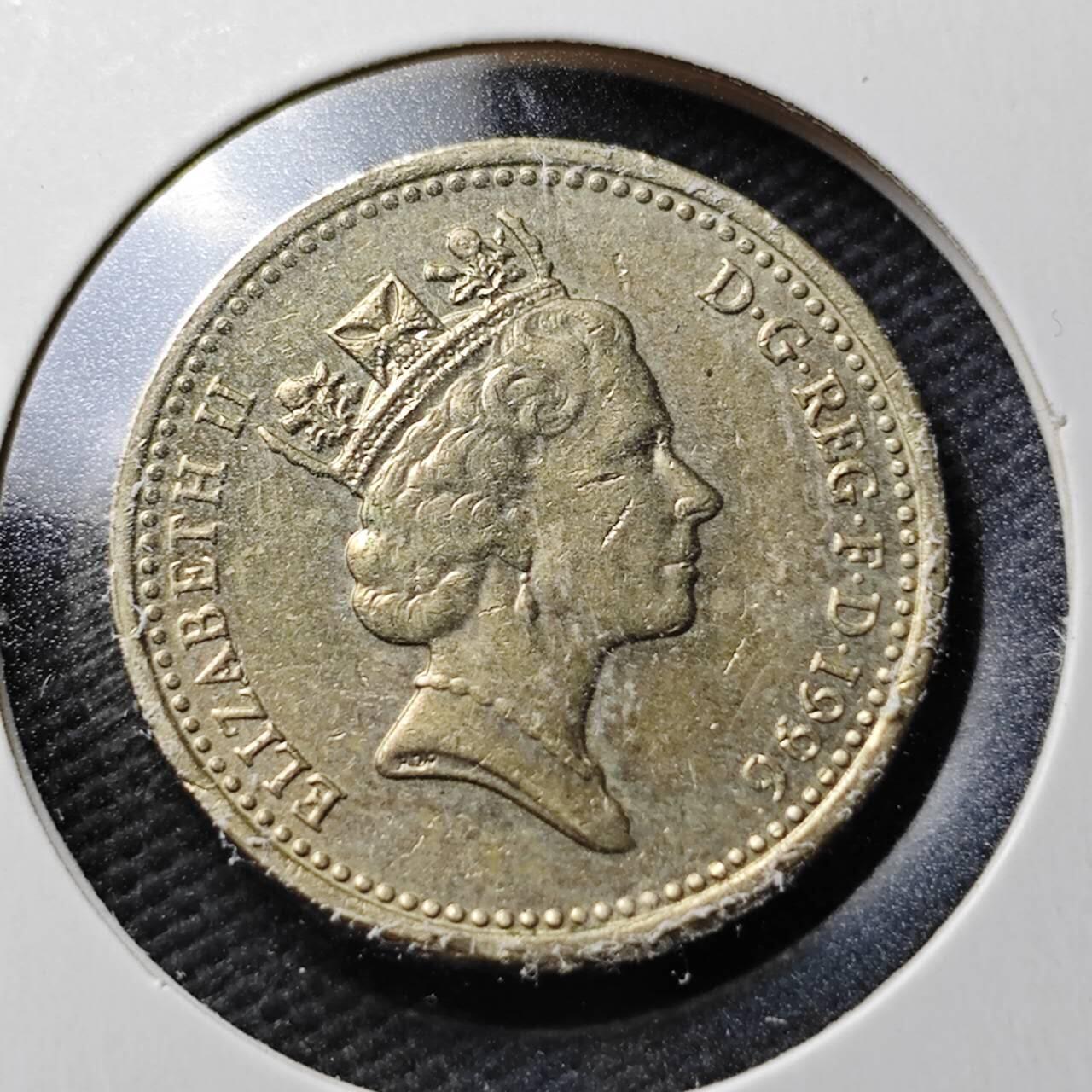 KK钱币收藏小铺  第365场  2月预留时间 周末发货  英国1镑