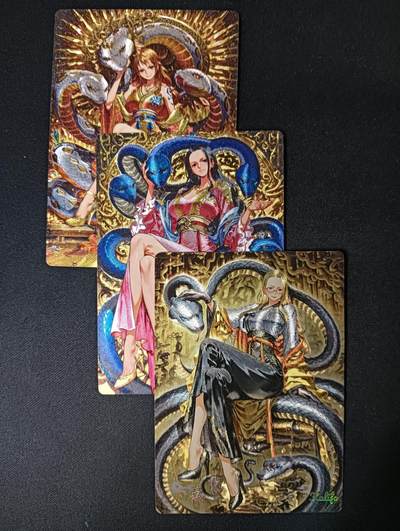 花开卡拍第46期（11月9号周日截拍，品控勿拍!!!拍品不寄存，运费5元，自制卡难免瑕疵，可能存在轻微撞角爆边等出厂瑕疵，品控介意勿拍！） - 奇点卡牌 盲包卡 粗闪 海贼王 罗宾 娜美 卡莉法