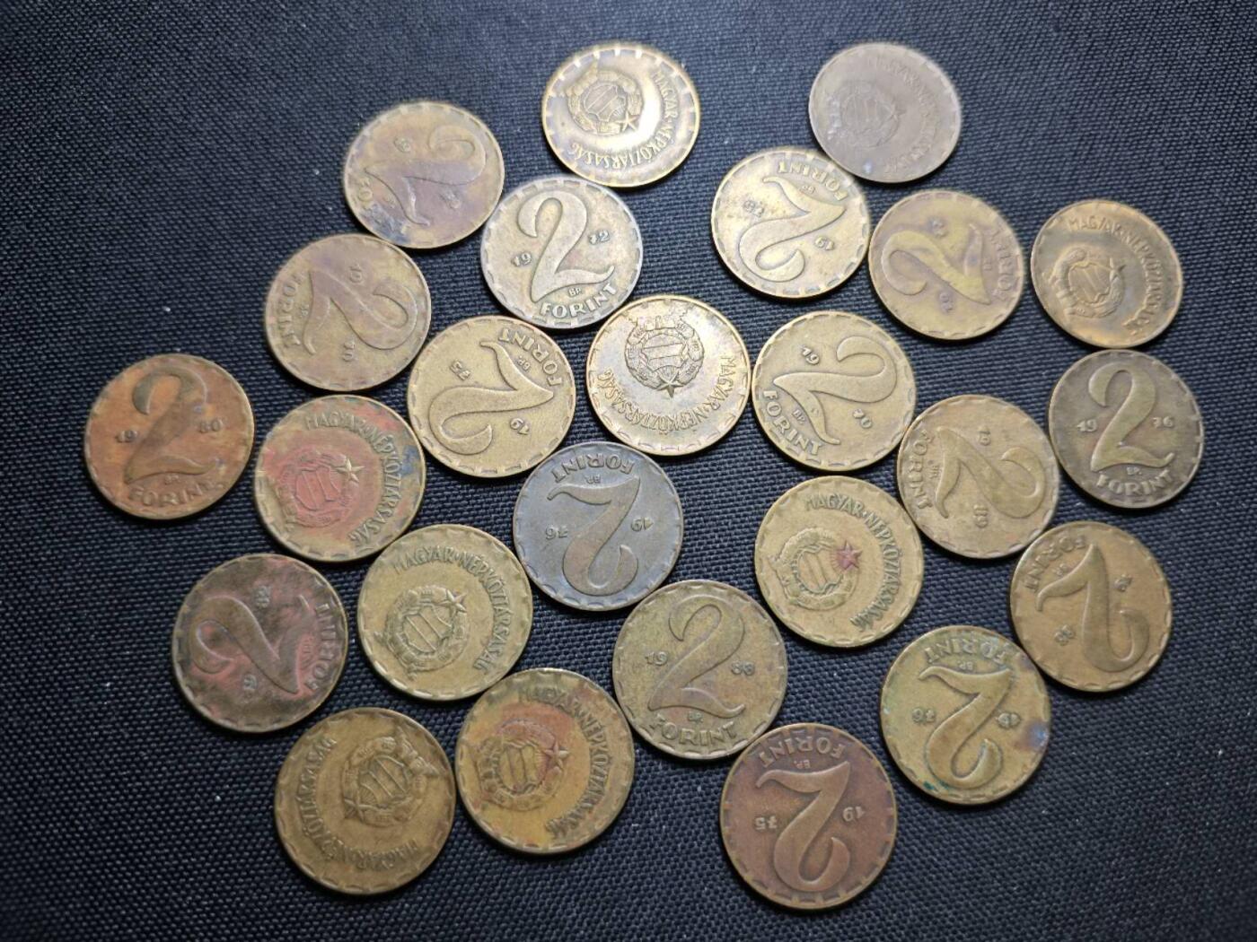 KK钱币收藏小铺  第364场  2月预留时间 周末发货  匈牙利一组57枚散币