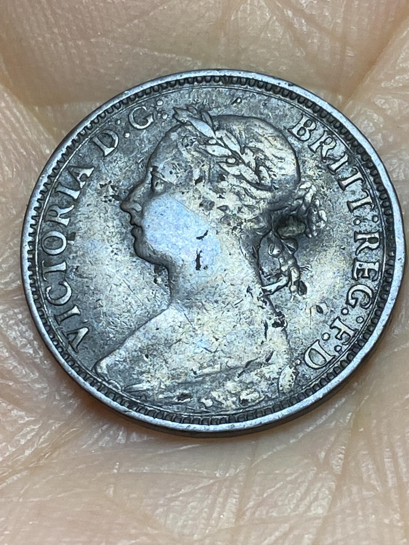 2025年第一百二十四场(总第一百五十场）外国好品散币(免佣金) 英国🇬🇧1891年1法新(维多利亚女王中年桂冠第三版)