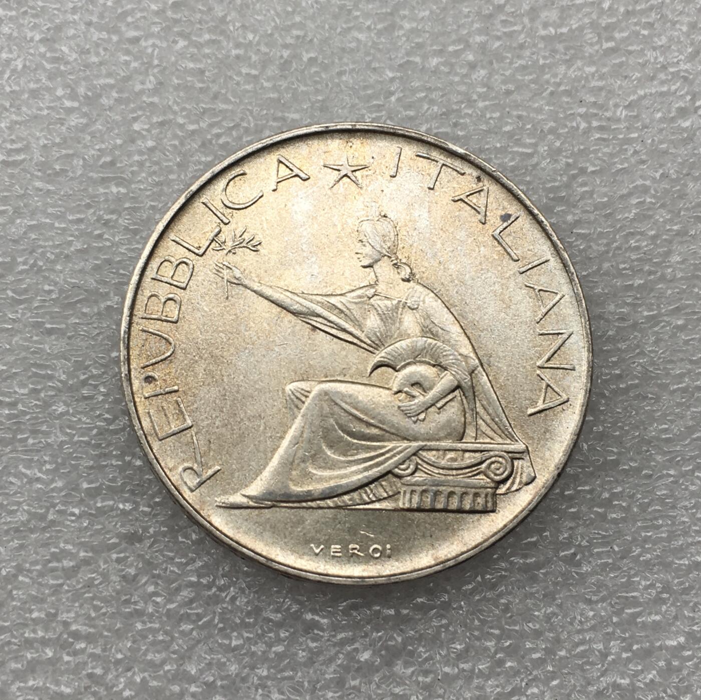 世界钱币专场拍卖 每周二开拍