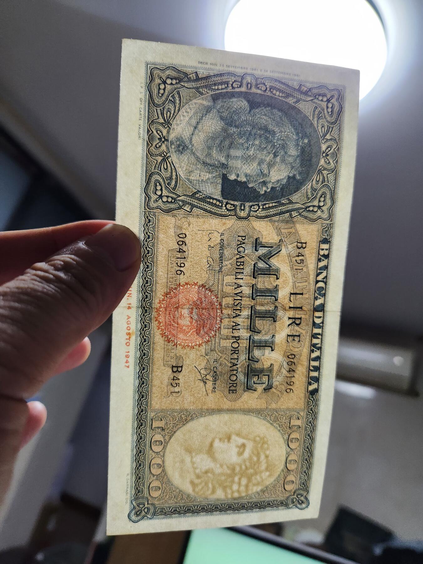 11月8号晚上8点 外国纸币自动截拍第53场