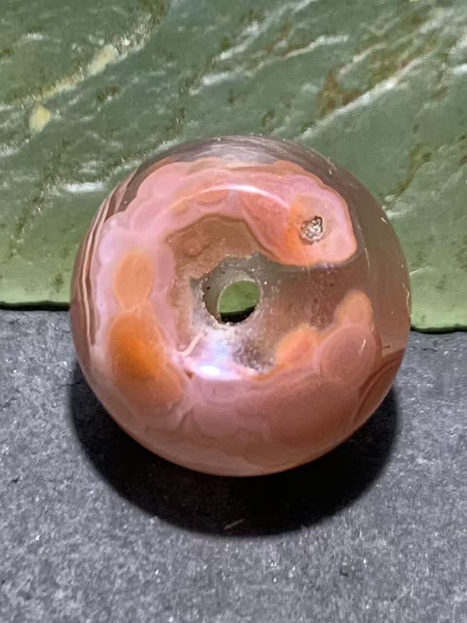 红白荔枝冻川料红玛瑙平安扣一个