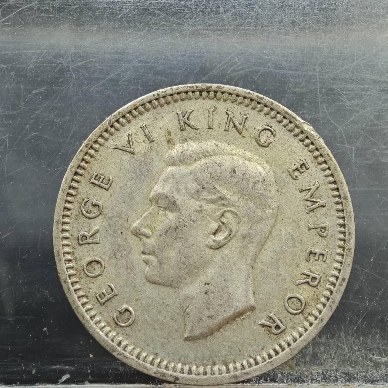 【淘币小摊】实时拍第七百八十九拍   散币场   满百包邮可预留二周 每周一统一发货   新西兰1946年乔治六世3便士银币