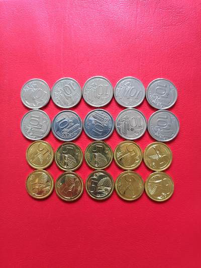 【云涧收藏】第七十七场 - 新加坡2013年卷拆5、10分10对20枚