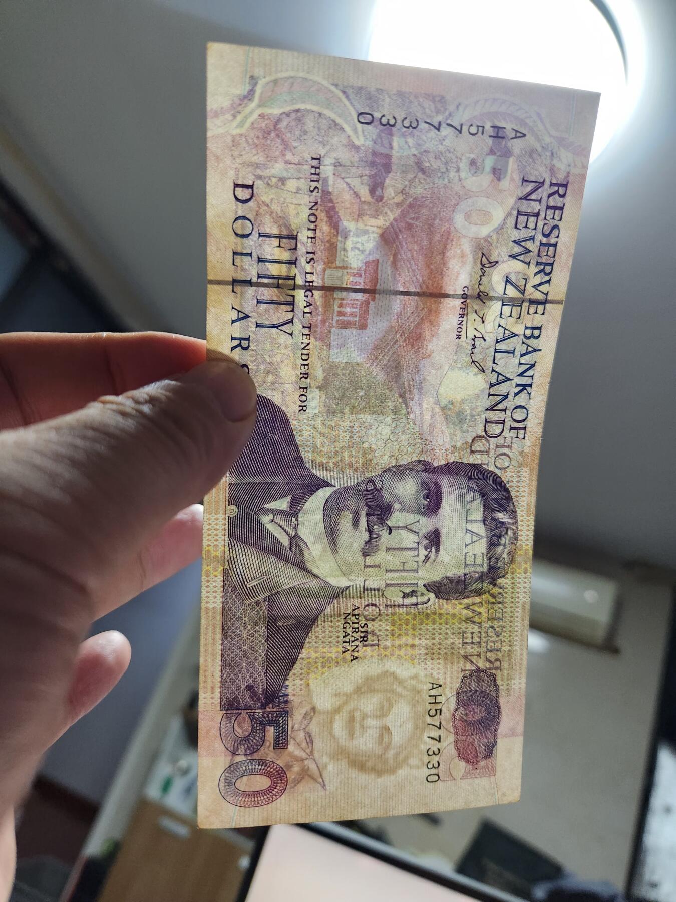 11月8号晚上8点 外国纸币自动截拍第53场