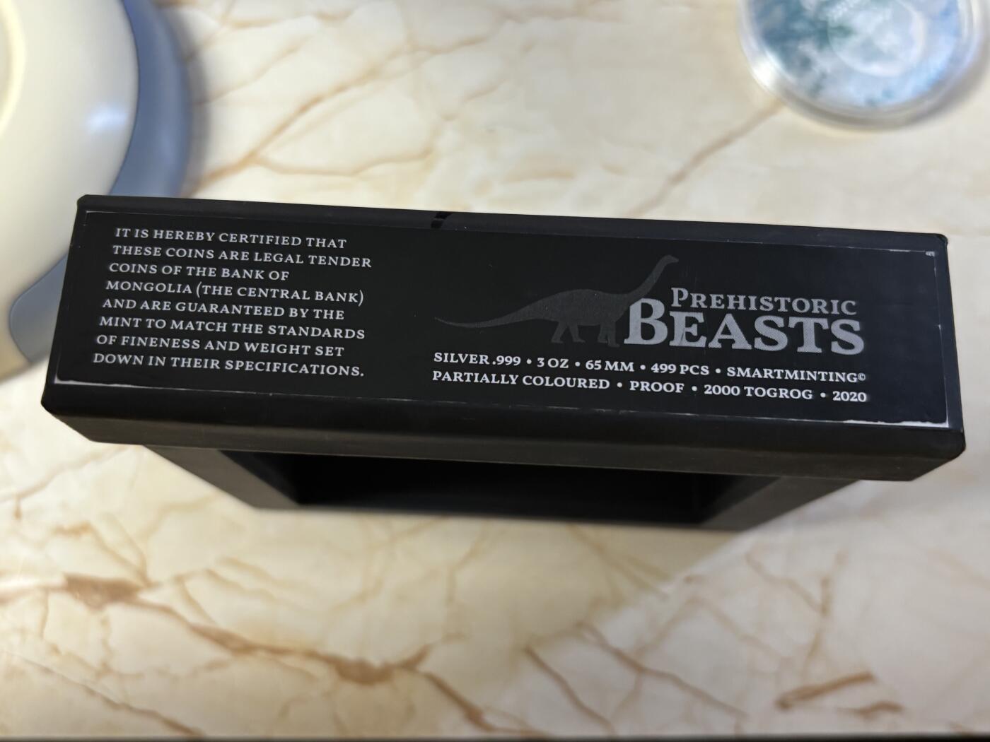 第181期拍卖 蒙古2020年恐龙化石系列3蛇颈龙高浮雕3盎司彩银币，999银，发行999枚