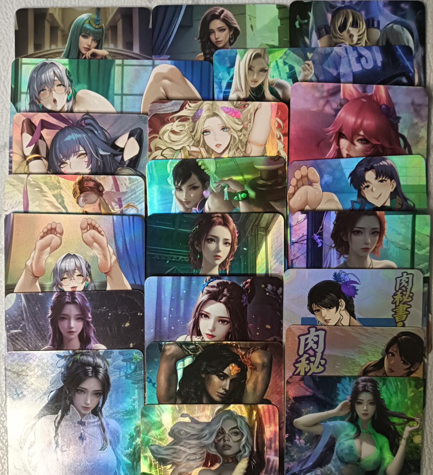 花开卡拍第46期（11月9号周日截拍，品控勿拍!!!拍品不寄存，运费5元，自制卡难免瑕疵，可能存在轻微撞角爆边等出厂瑕疵，品控介意勿拍！） 国漫女神抱枕acg同人等  折光彩闪22张