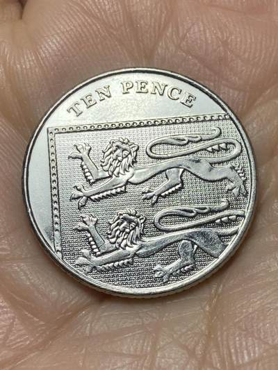 2025年第一百二十四场(总第一百五十场）外国好品散币(免佣金) - 英国🇬🇧2013年10便士(伊丽莎白二世老年)