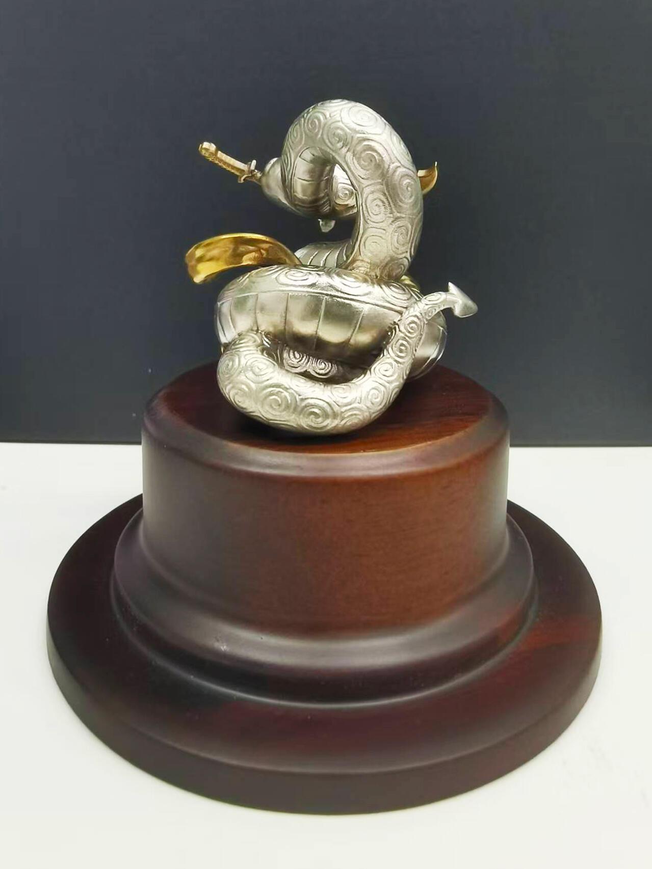 【ibox拍卖】 十二生肖手办寻主 十二生肖手办-蛇