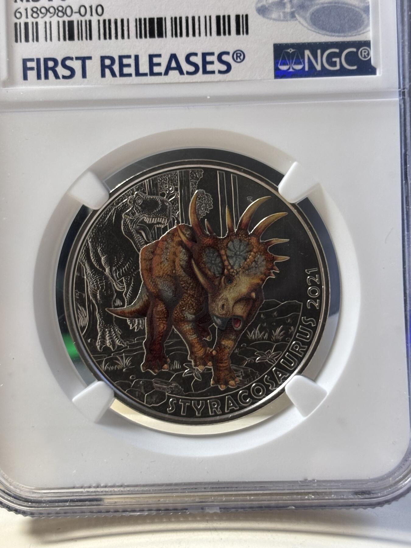 第181期拍卖 奥地利2021年夜光恐龙系列亚伯达戟龙纪念币NGC-MS70首无盒无证书
