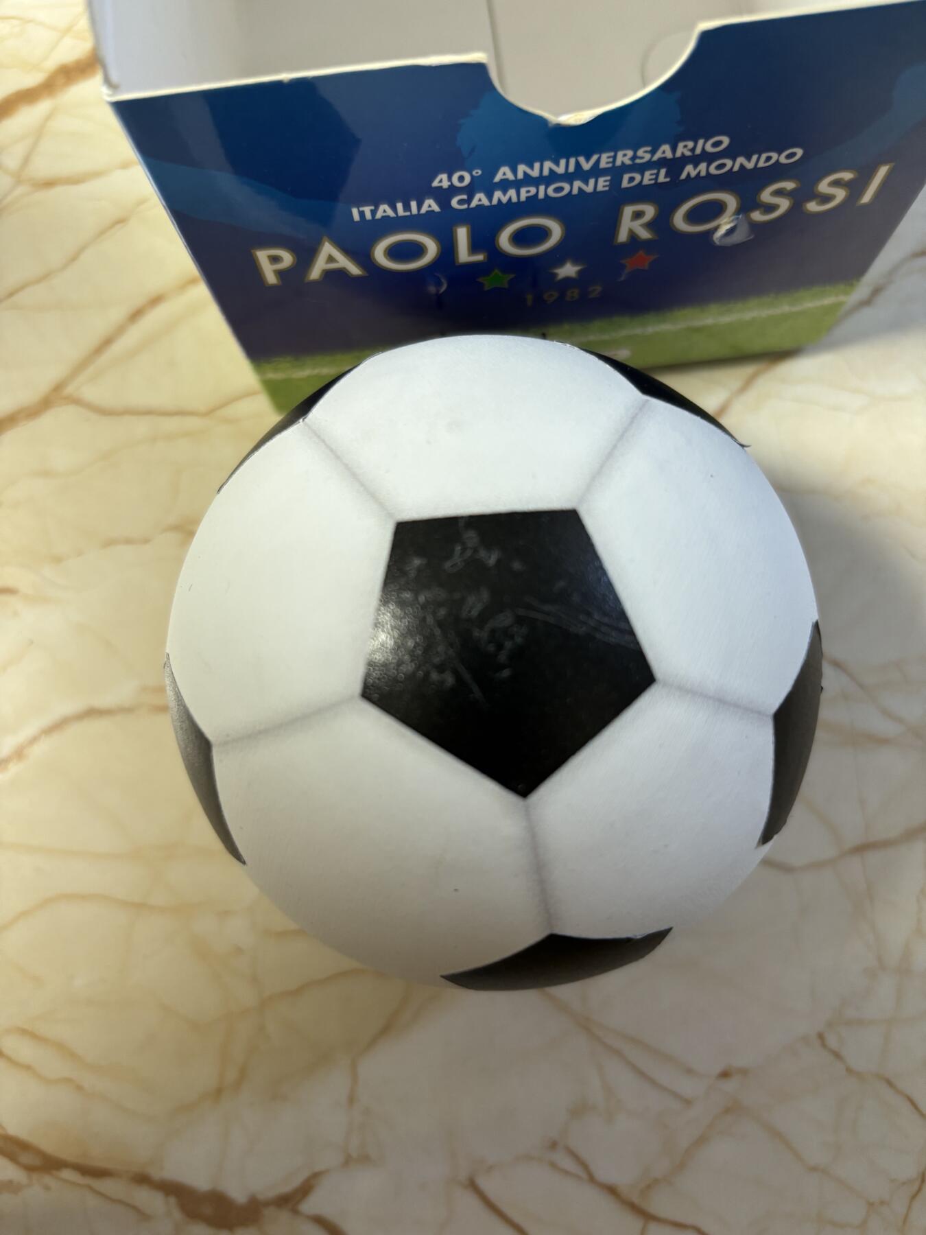 第181期拍卖 意大利2022年足球名将保罗·罗西夺冠40周年银币，925银，18克，发行6000枚