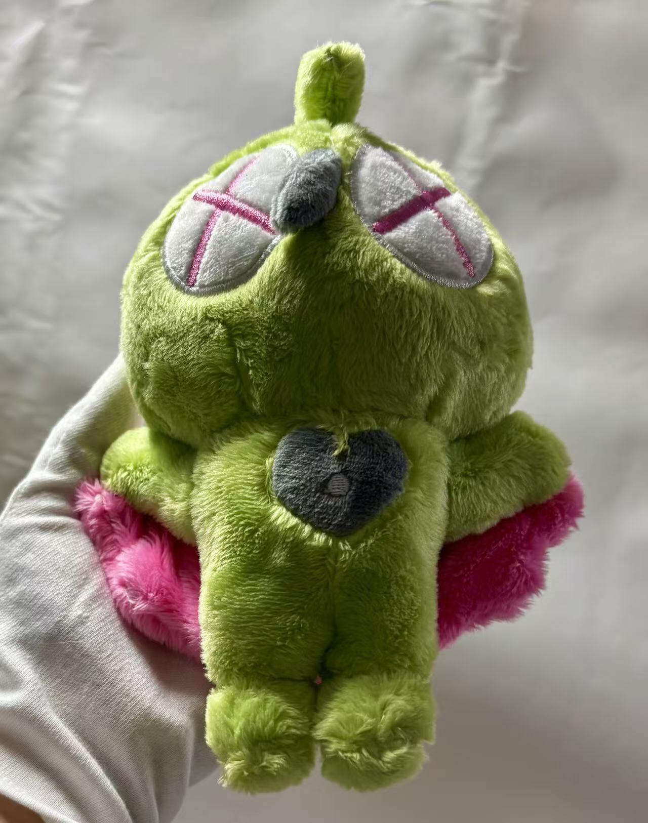 零元拍：潮流展热卖 OWSON毛绒公仔