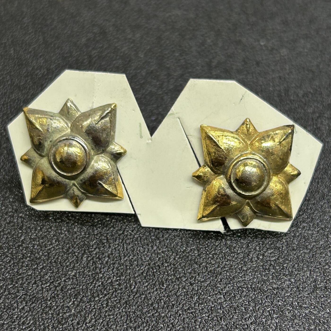 西秦中古拍卖第六十四期 老挝王国军衔