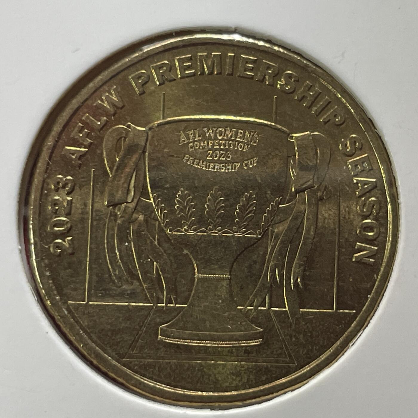 【澳大利亚硬币】限时专场（1澳元 ~4.6557人民币 ） 澳大利亚1元纪念币-2023年足球锦标赛奖杯一枚【19】
