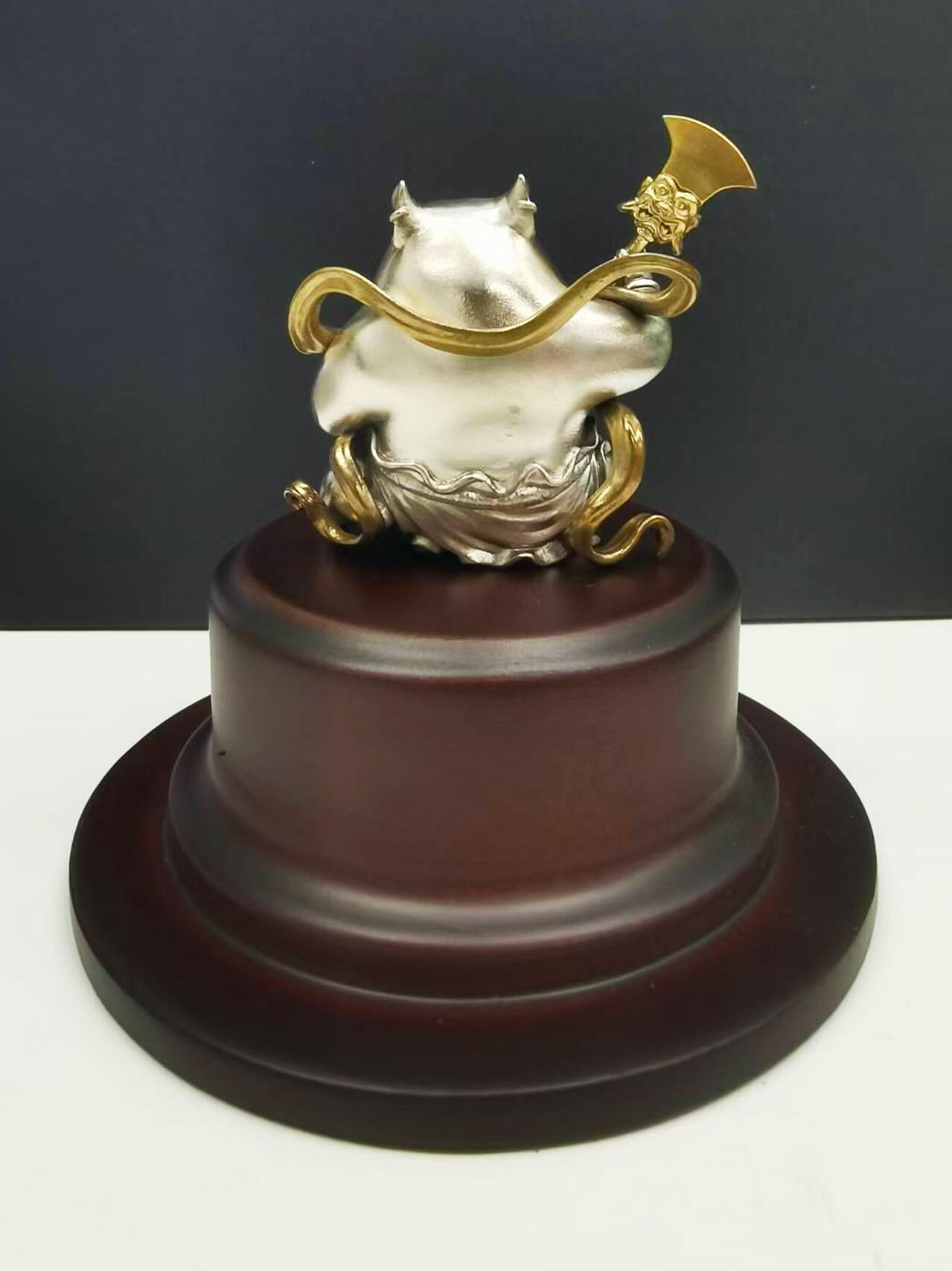 【ibox拍卖】 十二生肖手办寻主 十二生肖手办-猪