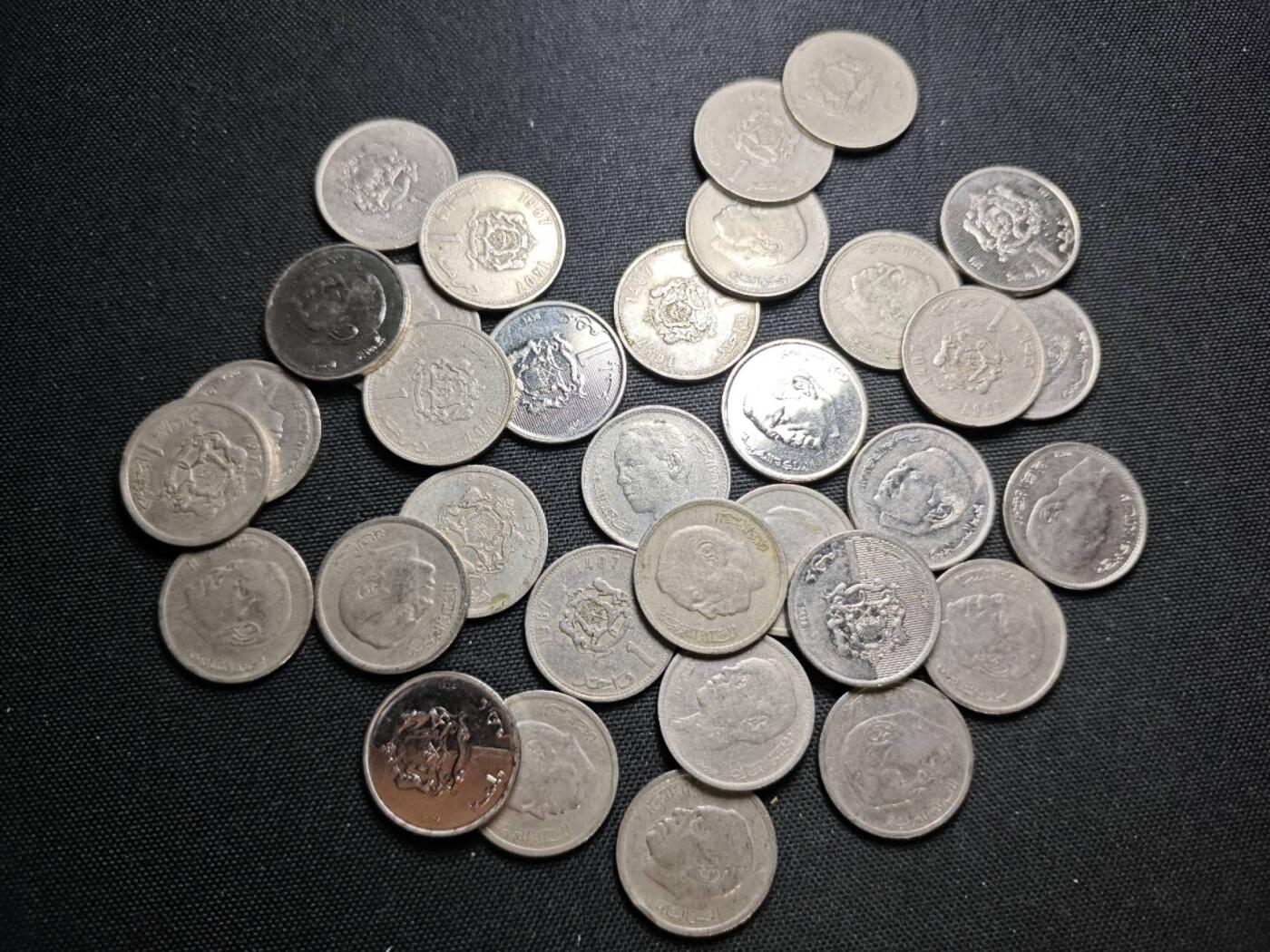 KK钱币收藏小铺  第364场  2月预留时间 周末发货  摩洛哥1迪拉姆，0.5迪拉姆一组40枚